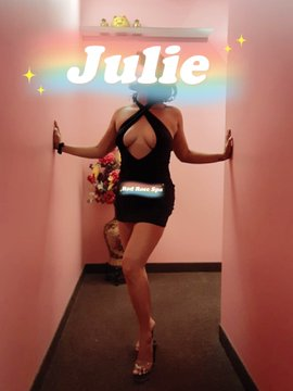 julie-2022-2.png