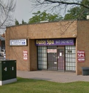 daisy-spa-storefront.jpg