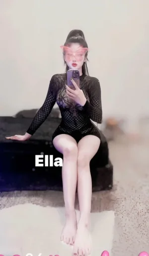 Ella2.webp