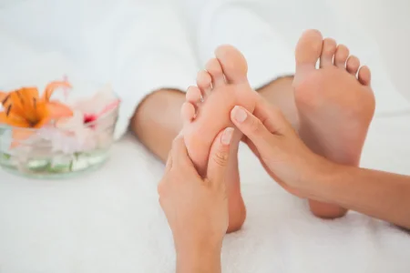 foot massage.webp