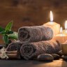 Relaxing massage therapist