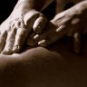 Massage de détente et relaxation par homme